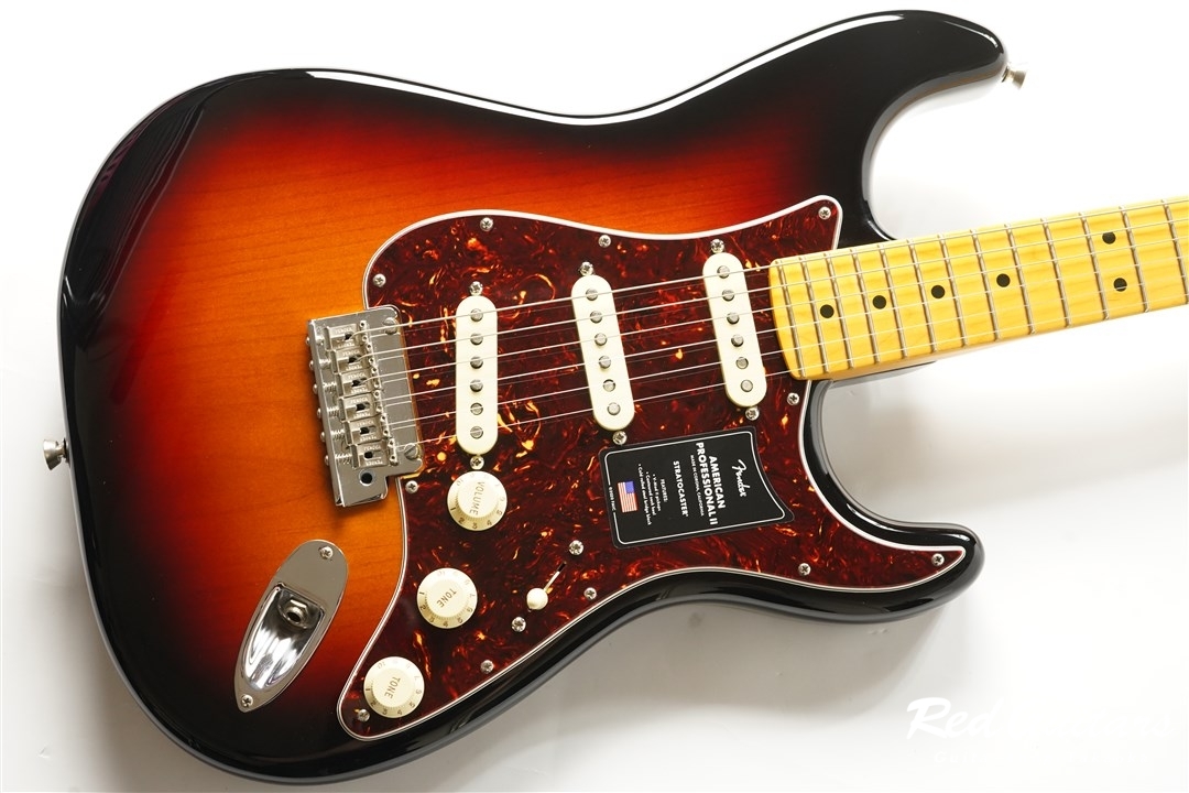 Fender American Professional II Stratocaster - 3-Color Sunburst 
